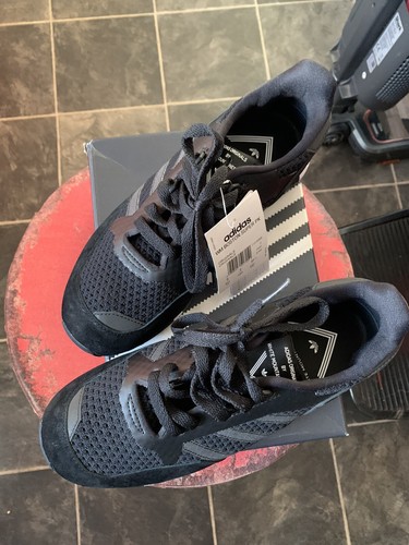 Adidas white mountaineering - white,