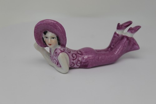 Figurine bathing beauty sexy - figurine,