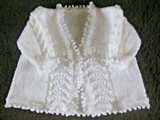 LOVELY HAND KNITTED MATINEE COAT IN WHITE size 0-3 months 18" Chest (3)