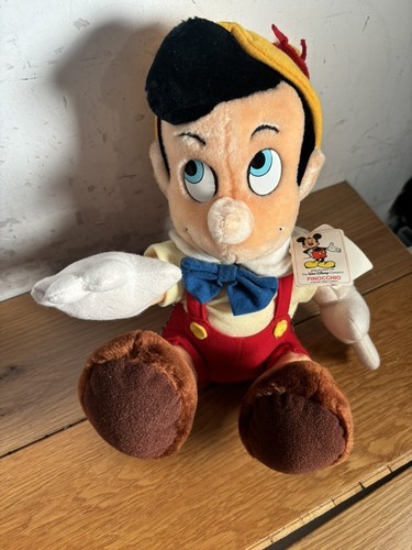 Vintage official walt disney - walt,
