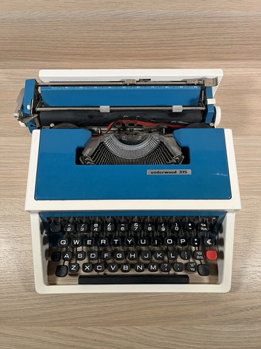 Underwood 315 vintage portable - underwood,