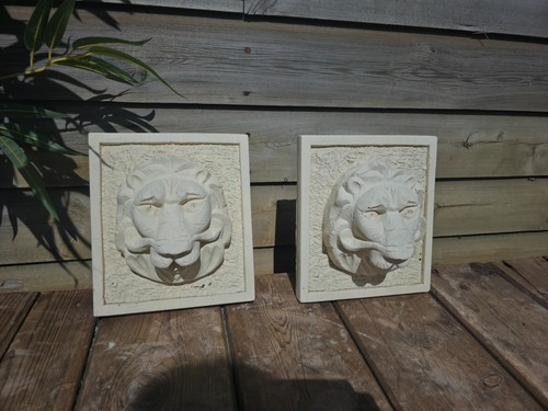 Cast stone lion head - head, water