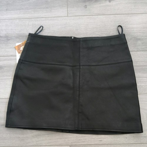 Bnwt house leather - bnwt, black