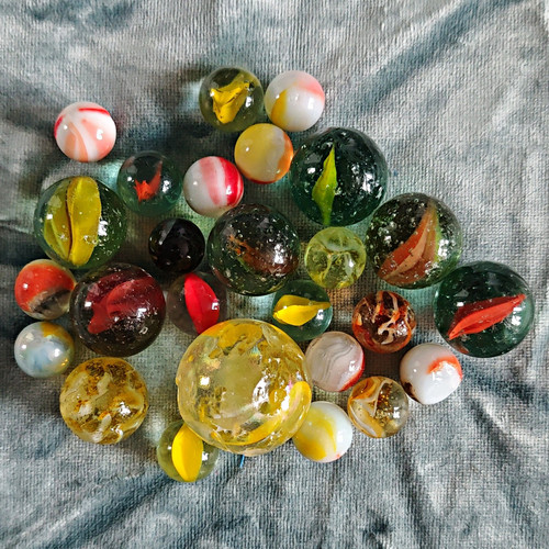 Red and yellow - 26,