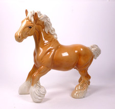 RARE BESWICK CANTERING SHIRE