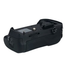 New MB-D12 Battery Handle Grip