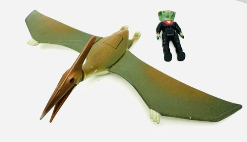 Dino riders pteranodon with - -,