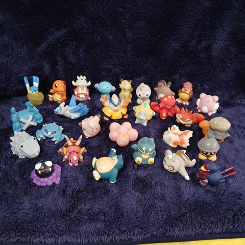 Pokemon figures mixed - figures,
