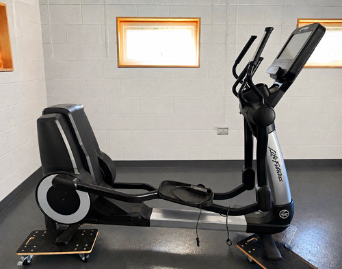 Life fitness 95xs elevation - life,