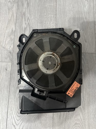 Bmw e9x logic subwoofer - e9x,