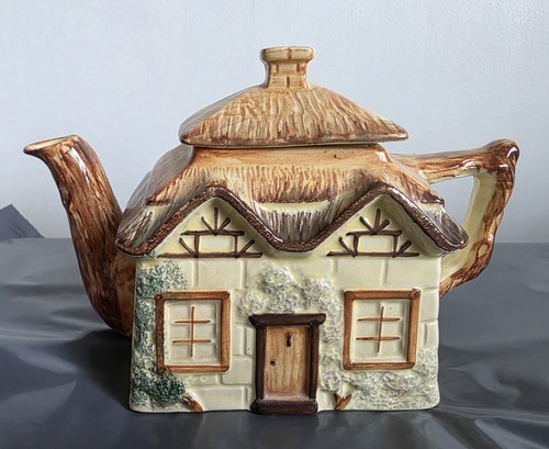 Vintage keele street pottery - vintage,