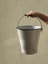 French enamel bucket (blue)