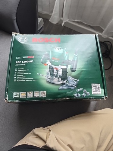 Bosch pof 1200 router - ae,