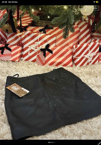 Black leather skirt size - leather,