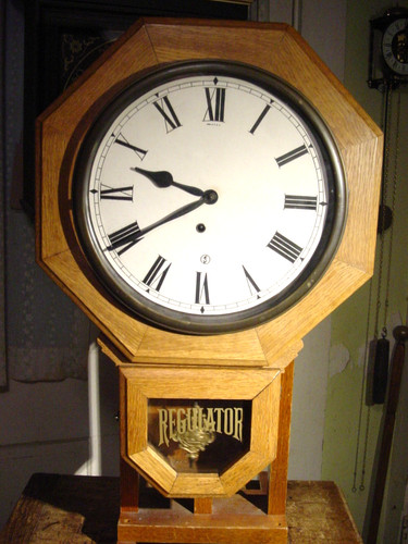 Antique ingraham short drop - antique,