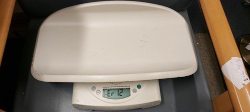 Seca baby weighing scale - weighing,