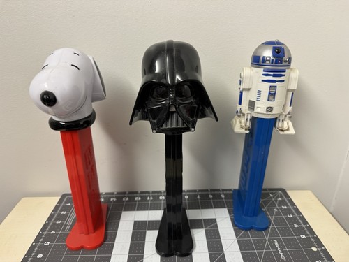 Giant pez dispenser - pez, darth
