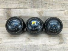 Hemselite Bowls 2 X Size 5 Medium & 1 X Heavy Classic Lawn Bowls (Used)