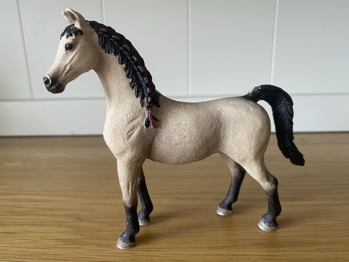 Schleich stables theme horse - schleich,