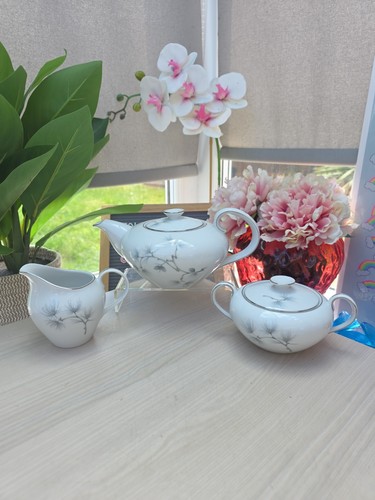 Vintage meito japan teapot - meito,