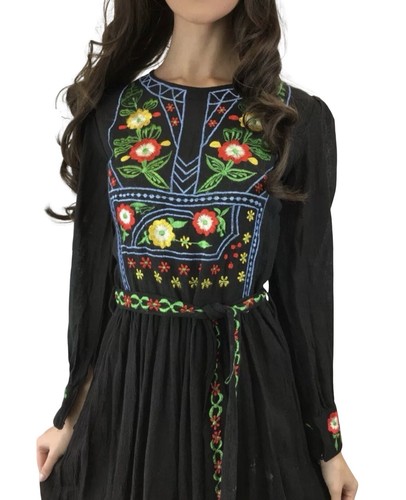 Vintage 1960s 1970s - vintage, black
