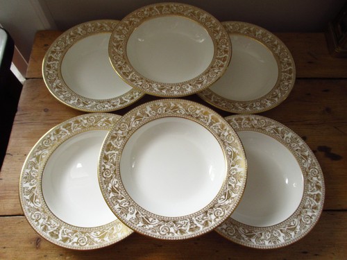 Lovely wedgwood gold - lovely,