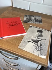 🔥 Genuine - 3 SIGNED JOAN