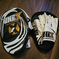 Focus Pads Boxing MMA, Punching Pads Training Mitts  Muay Thai Kickboxing Strike