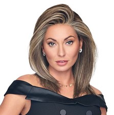 Raquel Welch WELL PLAYED Long Layered Wavy 12" Wig SS19/23 Shaded Biscuit