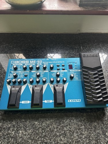 Boss guitar - me-50,