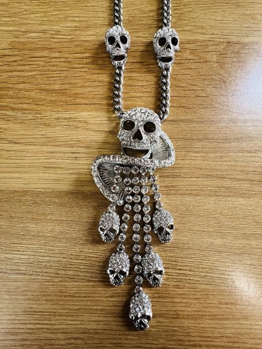 Butler wilson skull necklace - butler&wilson,