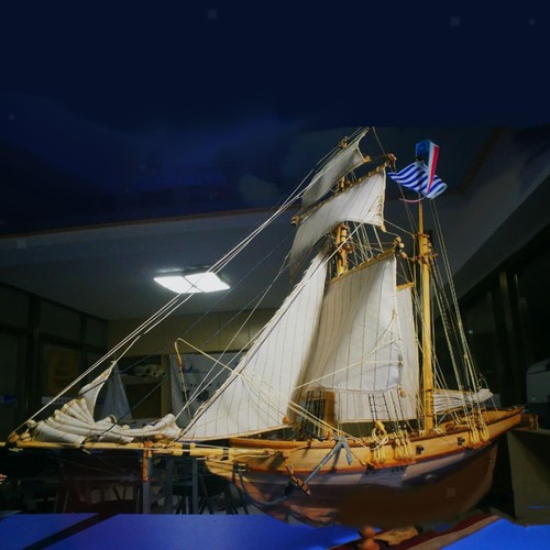 Wooden sailing boat - 1/70,