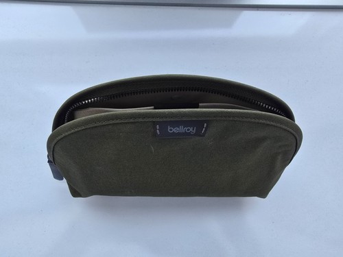 Bellroy classic pouch compact - bellroy,