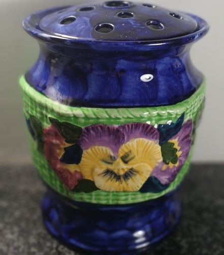 Vintage art deco ringtons - ,