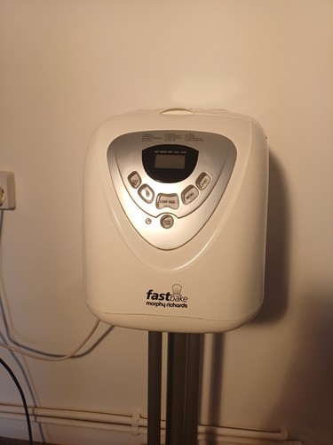 Morphy richards breadmaker - morphy,