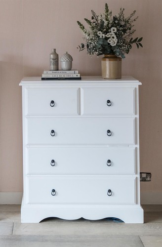 Romance french over chest - french, 2