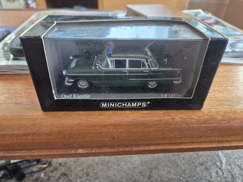 Minichamps opel kapitän - minichamps,