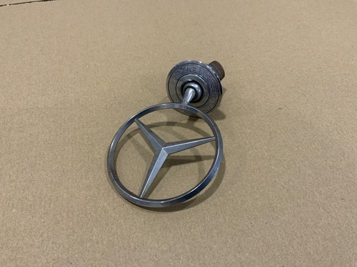 Mercedes benz three pointed - benz,