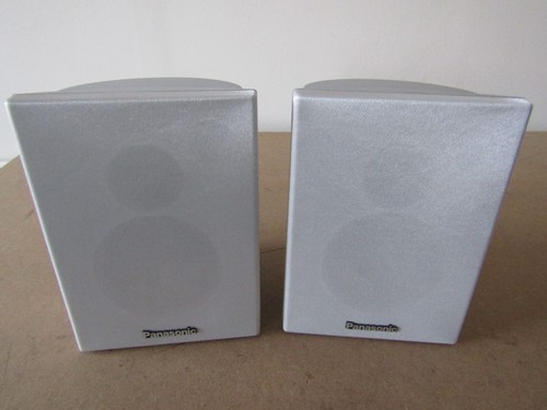 Pair panasonic speakers - of,