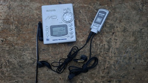 Aiwa f65 portable md - aiwa,