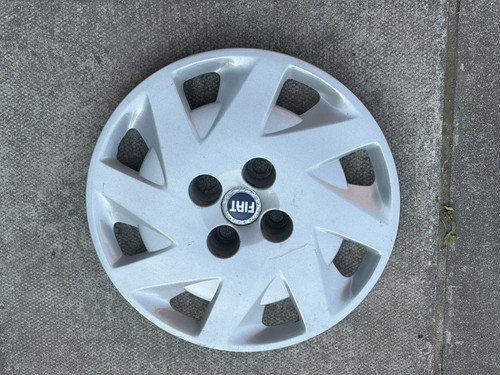 Fiat punto wheel trim - fiat, x
