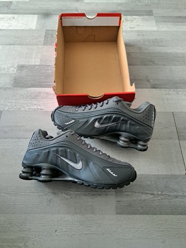 Nike shox anthracite - r4, gs