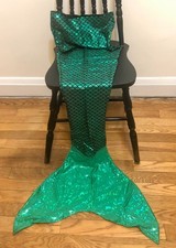 Finfun adult swimmable Mermaid tail with monofin and disney swimsuit bra
