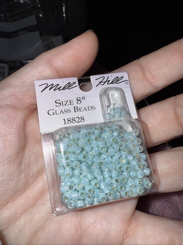 Mill hill size glass - hill, 8