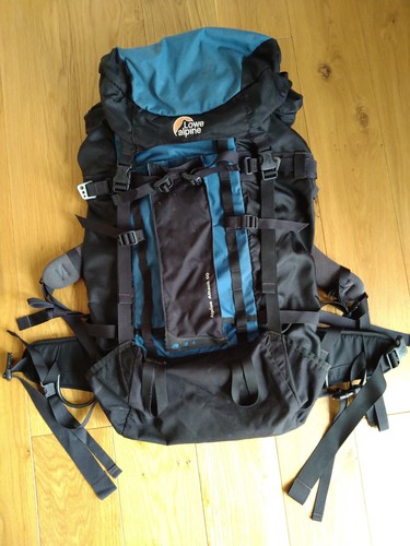 Lowe alpine - lowe, attack