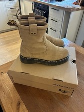 Dr. Martens Anistone Lo Size 7