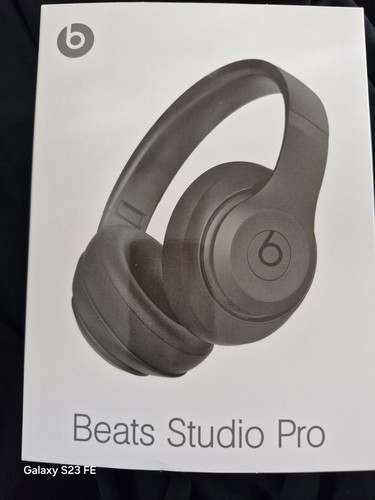 Beats dre studio pro - by,
