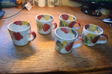 5 hand thrown Janice Tchalenko