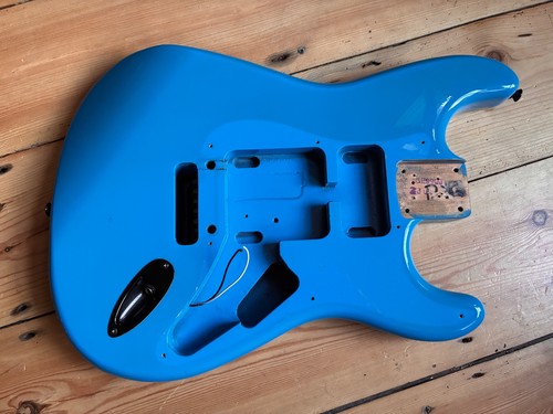 Fender squier stratocaster - fender,