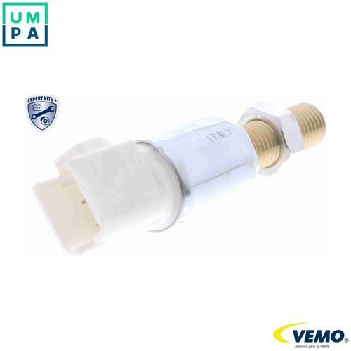 Stop light switch v26 - light,
